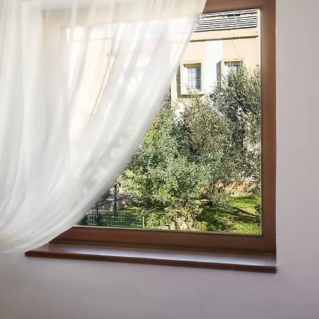 Apartman Lovor
